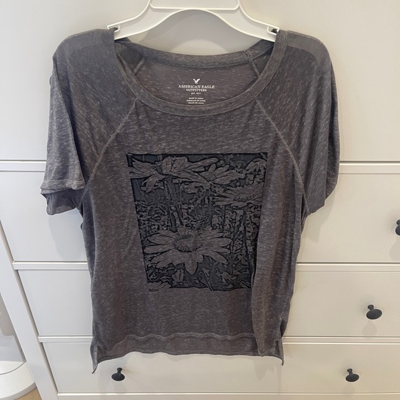 AE graphic tee - Picture 1 of 3